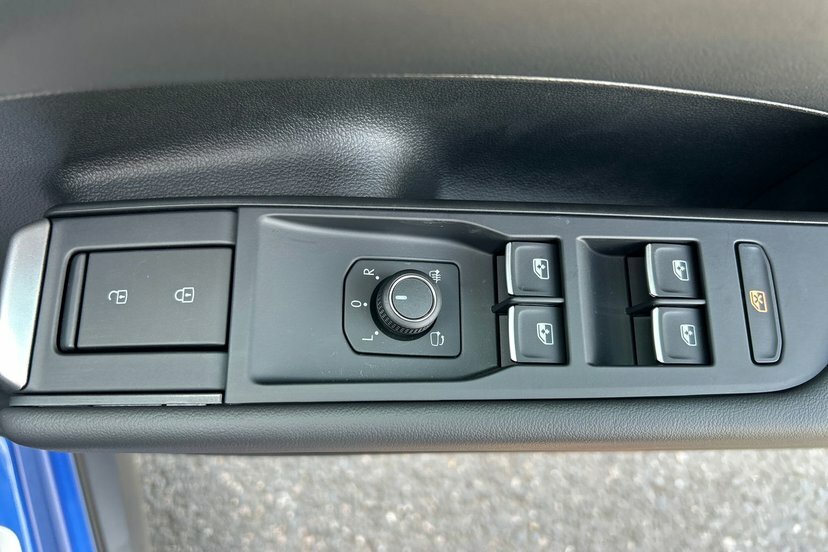 Volkswagen T-Roc R-line Black #20