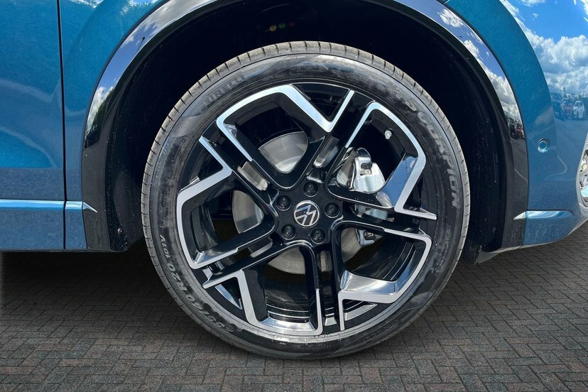 Volkswagen Tiguan 2.0 Tdi R-line Suv Dsg 150 Ps Blue #5