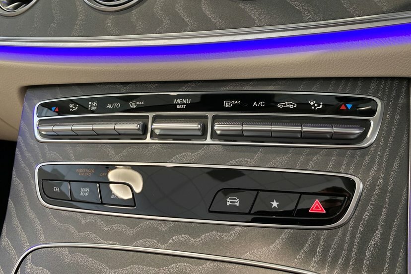 Mercedes-Benz E Class E220d 200 Amg Line Premium 9G-tronic Black #45