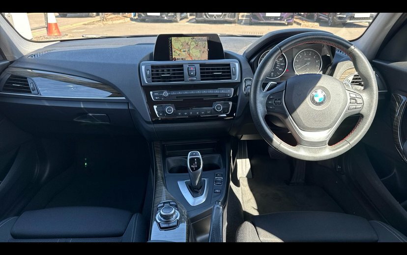 BMW 1 Series 120I Sport 5-Door Blue #4