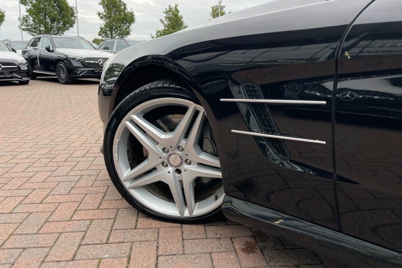 Mercedes-Benz SL Class Sl 350 White #40
