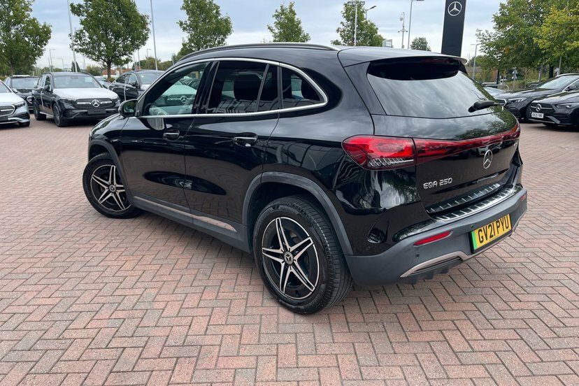 Mercedes-Benz EQA Suv Eqa 250 66.5Kwh Amg Line 202171 Black #42
