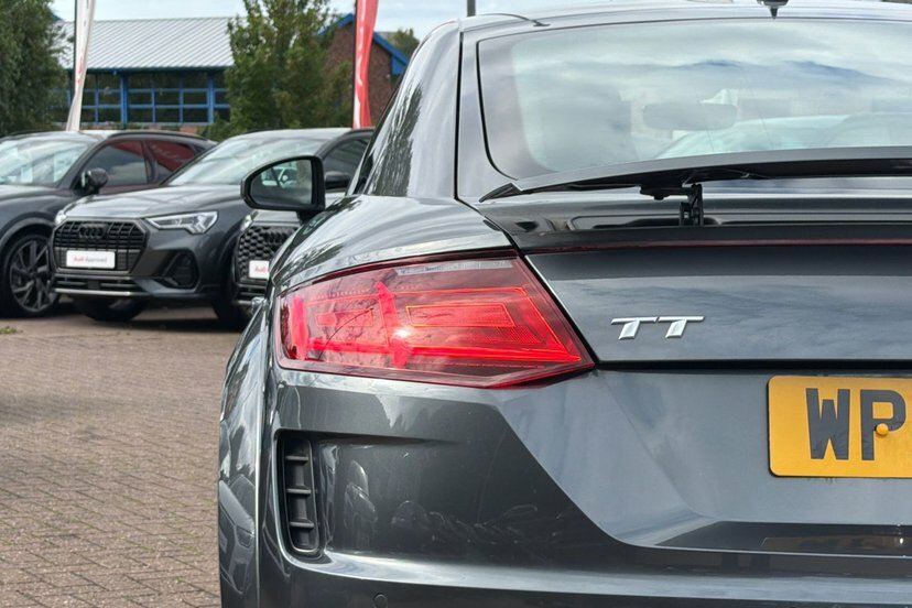 Audi TT 45 Tfsi Sport S Tronic 2019 Grey #26