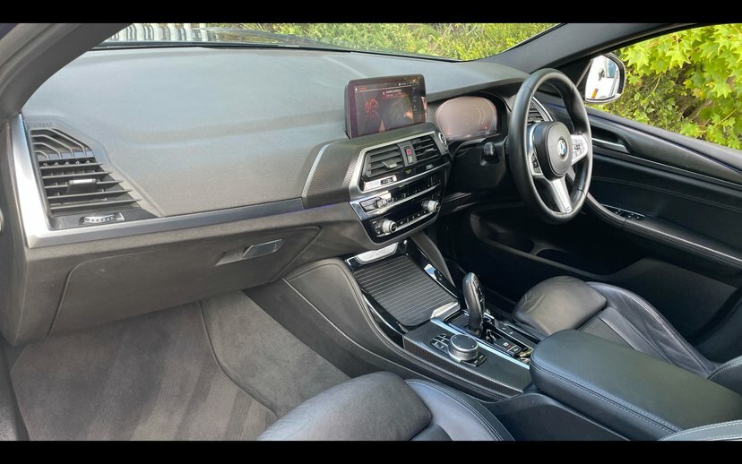 BMW X4 Xdrive30d M Sport X Step White #7
