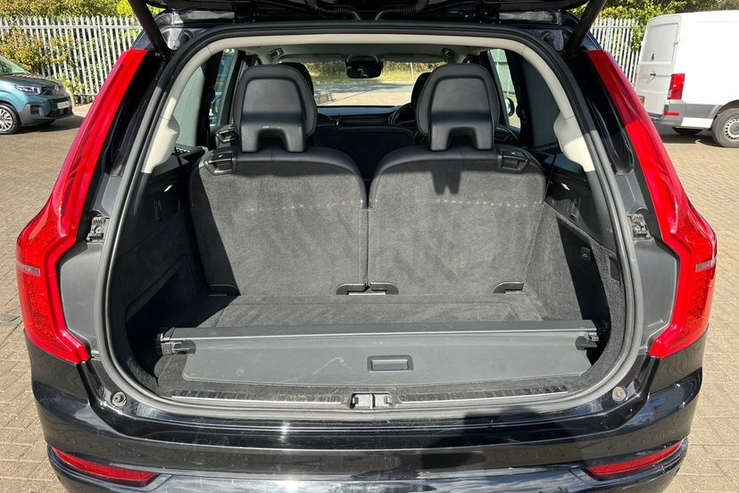 Volvo XC90 T8 Twin Engine Momentum Awd Black #9