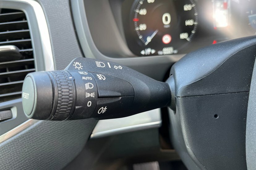 Volvo XC90 T8 Twin Engine Momentum Awd Black #21