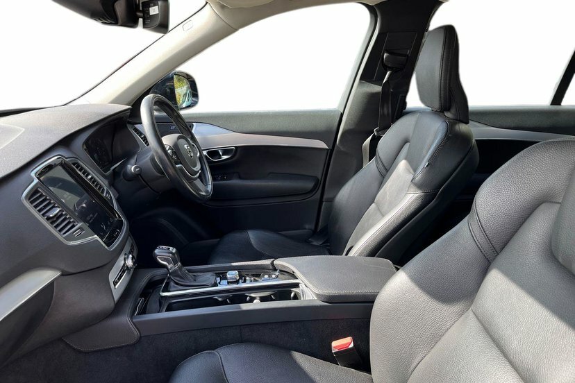 Volvo XC90 T8 Twin Engine Momentum Awd Black #2