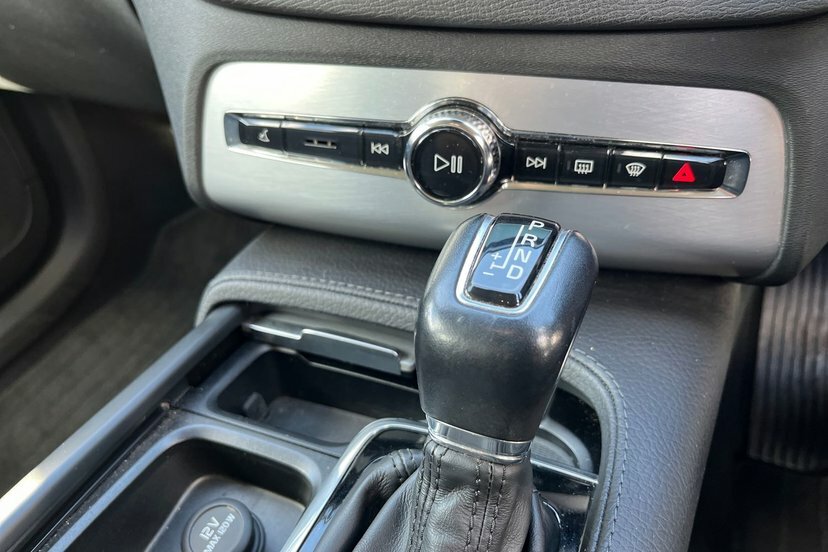 Volvo XC90 T8 Twin Engine Momentum Awd Black #23