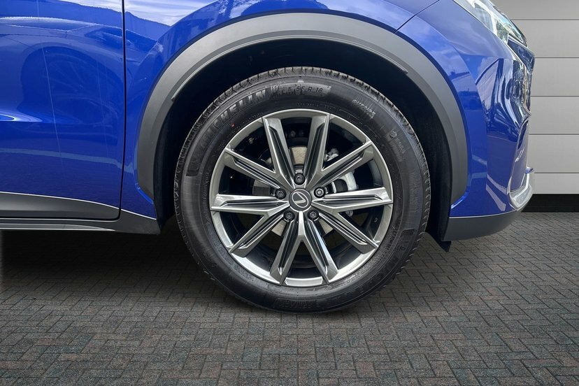 Lexus LBX 1.5 Vvt-ie Premium Plus Suv Hybrid E-cv Blue #5