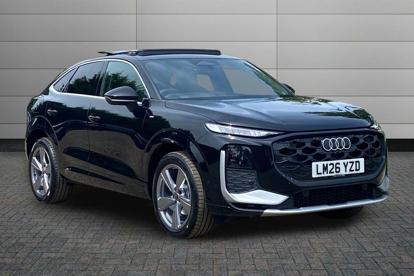 Audi Q3 1.5 Tfsi S Line Sportback S Tronic 150 Black