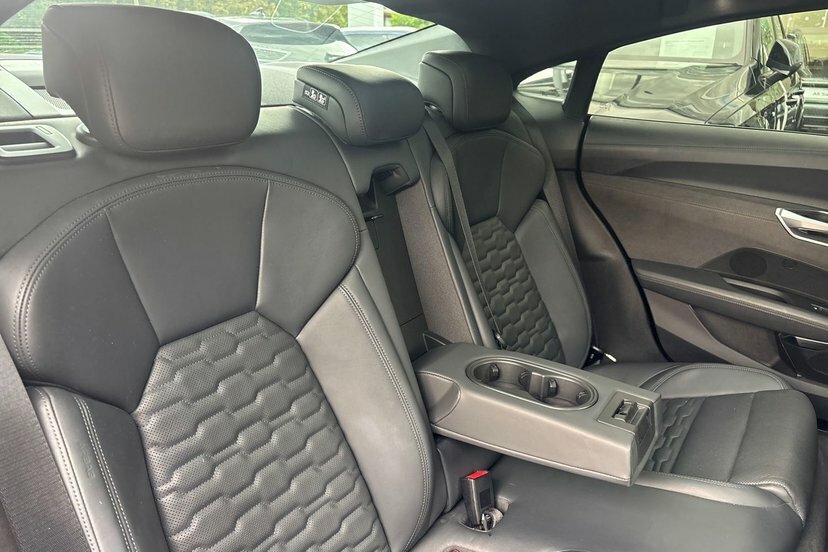 Audi E Tron GT 390Kw Quattro 93Kwh Cs Grey #13