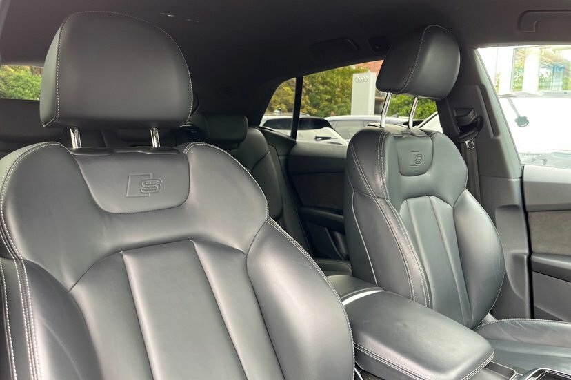 Audi Q8 Sq8 Tfsi Quattro Black Edition Tiptronic Black #24