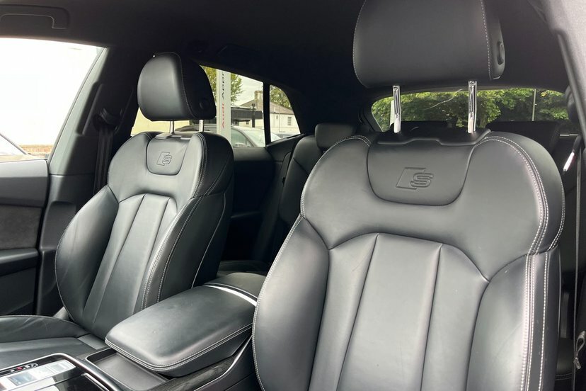Audi Q8 Sq8 Tfsi Quattro Black Edition Tiptronic Black #25