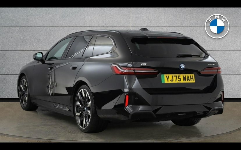 BMW i5 I5 Edrive40 M Sport Pro Touring Black #2