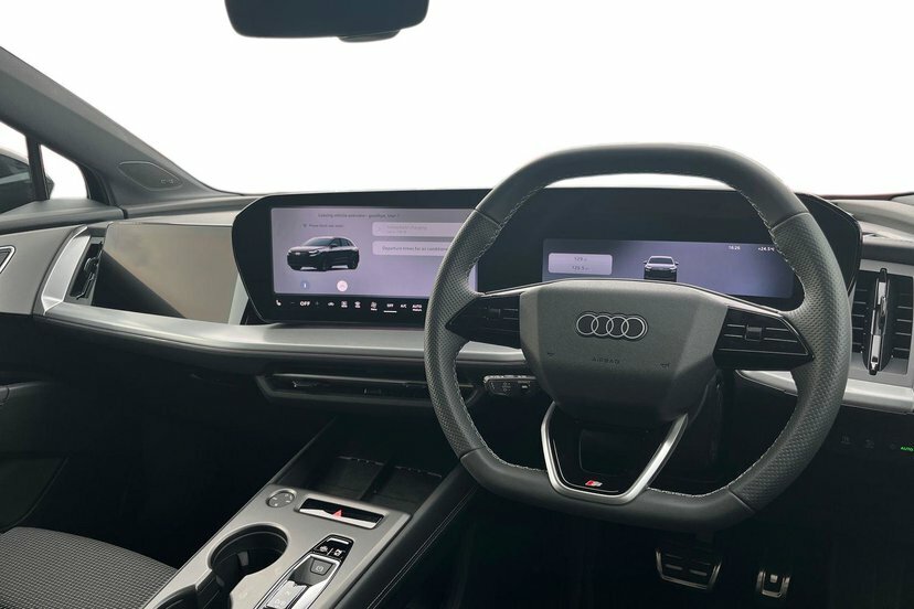 Audi Q4 E Tron 82Kwh Performance Launch Edition Suv Black #6
