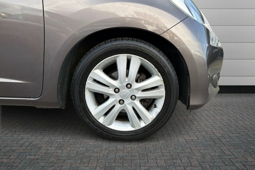 Honda Jazz 1.4 I-vtec Ex Hatchback Cvt Euro 5 99 Silver #5