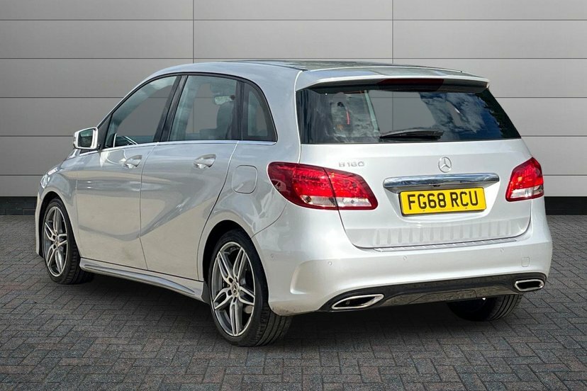 Mercedes-Benz B Class 1.6 B180 Amg Line Executive 7G-dct Silver #3