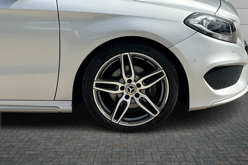 Mercedes-Benz B Class 1.6 B180 Amg Line Executive 7G-dct Silver #5