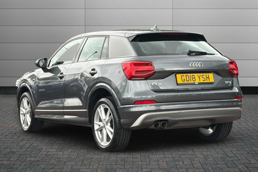 Audi Q2 1.4 Tfsi Cod S Line Suv 150 Ps Grey #3