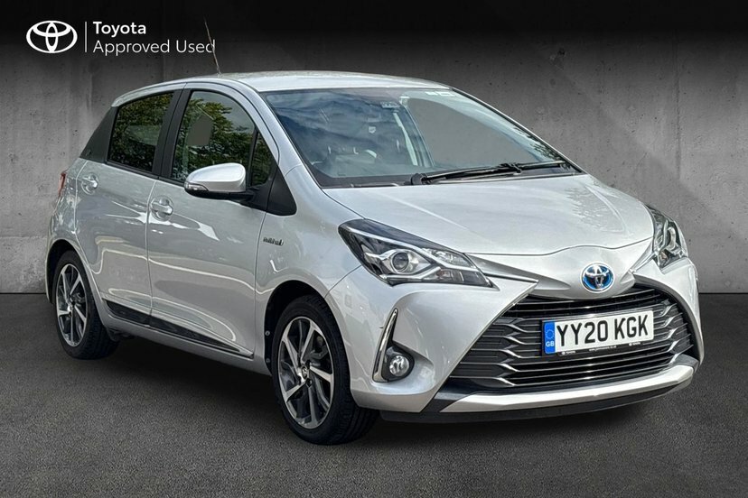 Toyota Yaris Design White #1