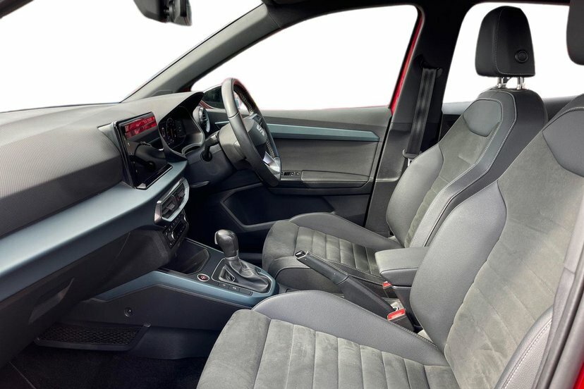 Seat Arona 1.0 Tsi Xperience Lux Suv Dsg 110 Ps Black #2