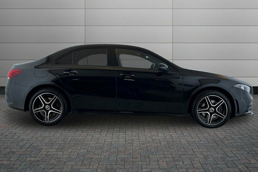 Mercedes-Benz A Class A180 Amg Line Premium Plus Night Edition Grey #3