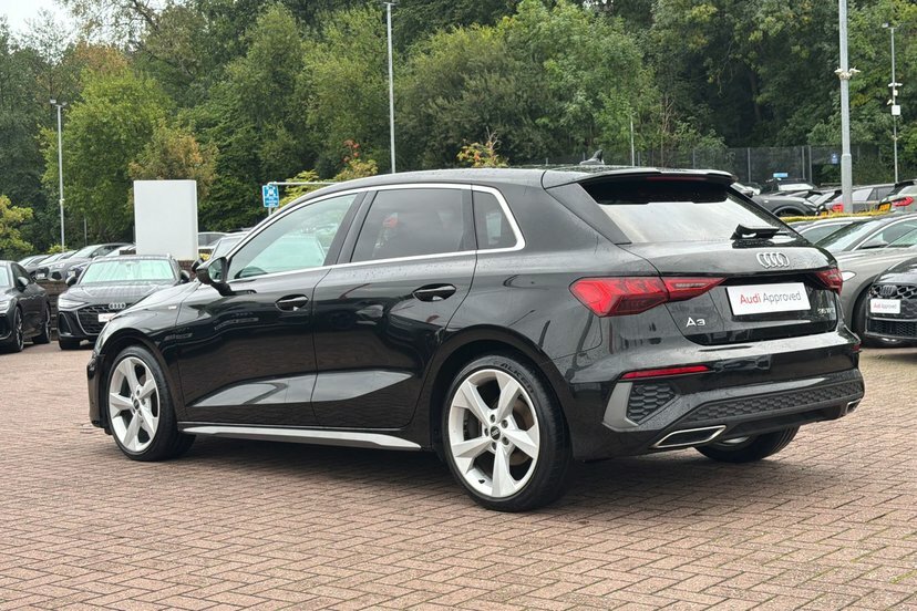 Audi A3 1.0 Tfsi 30 Technik Sportback S Tronic Euro 6 Ss Black #15