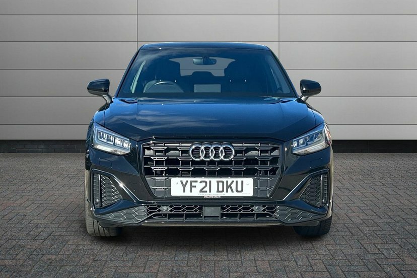 Audi Q2 35 Tfsi Black Edition S Tronic Grey #10