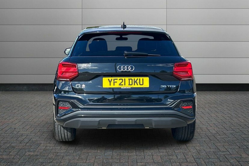 Audi Q2 35 Tfsi Black Edition S Tronic Grey #11