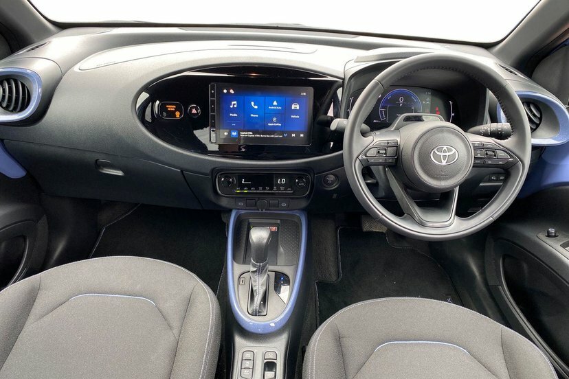 Toyota Aygo X 1.5H 49Kwh Design Hatchback Hybrid Cvt Blue #5
