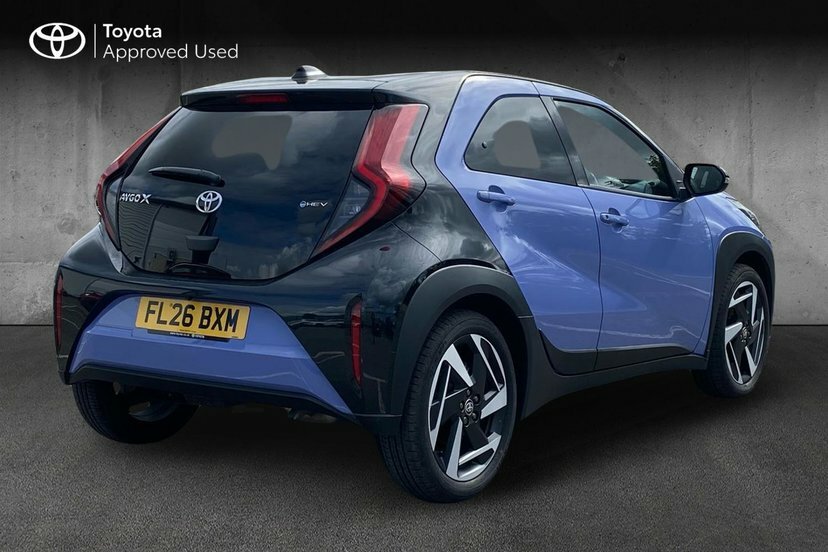 Toyota Aygo X 1.5H 49Kwh Design Hatchback Hybrid Cvt  #2