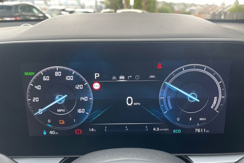 Kia e-Niro 64.8Kwh 4 Suv 201 Bhp Red #30