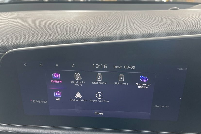 Kia e-Niro 64.8Kwh 4 Suv 201 Bhp Red #37