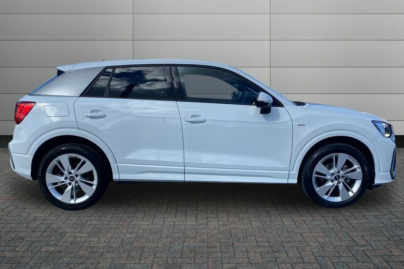 Audi Q2 1.5 Tfsi Cod 35 S Line Suv S Tronic 15 White #4