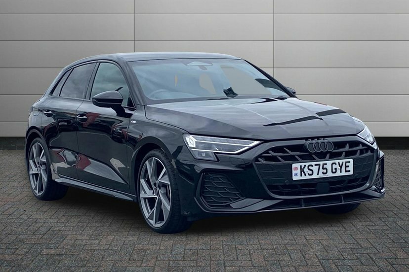 Audi A3 1.5 Tfsi Black Edition Sportback S Tron Black