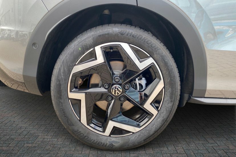 Volkswagen T-Roc 1.5 Etsi Mhev R-line Suv Hybrid Dsg 15 Grey #4