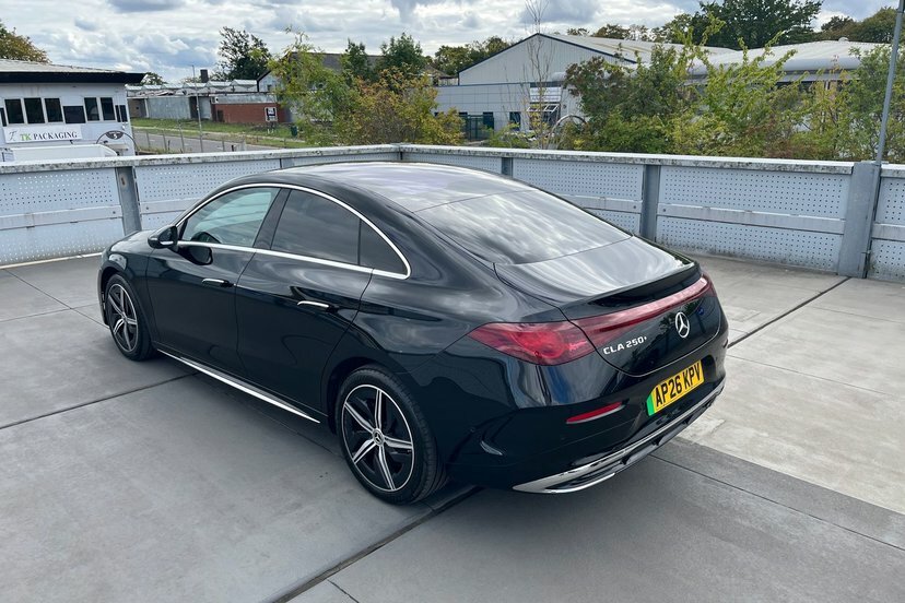 Mercedes-Benz CLA Class Cla 180 Amg Line Executive Blue #14
