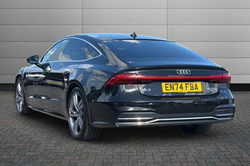 Audi A7 2.0 Tdi 40 S Line Sportback S Tronic Qu Black #3