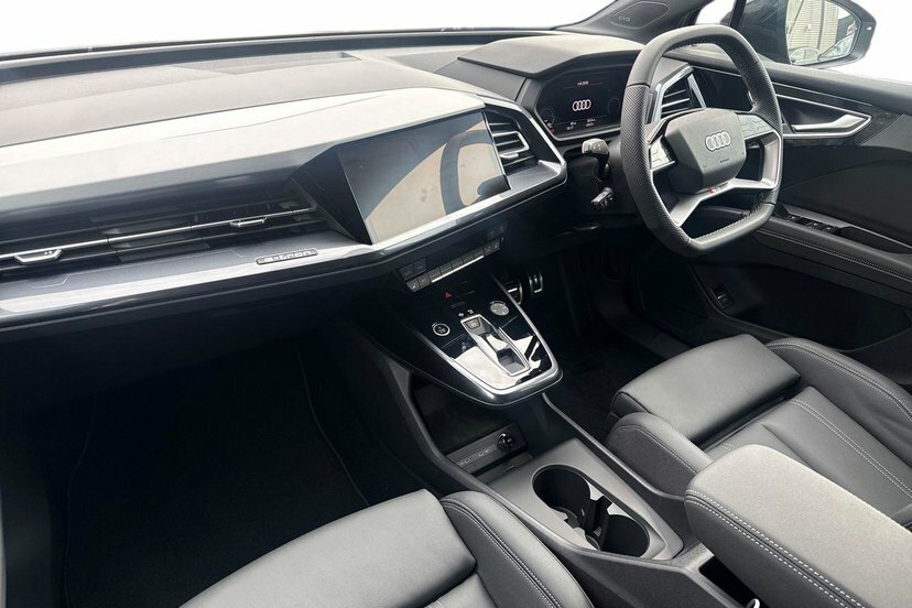 Audi Q4 E Tron 45 Black Edition Suv 82Kwh 286 Grey #2