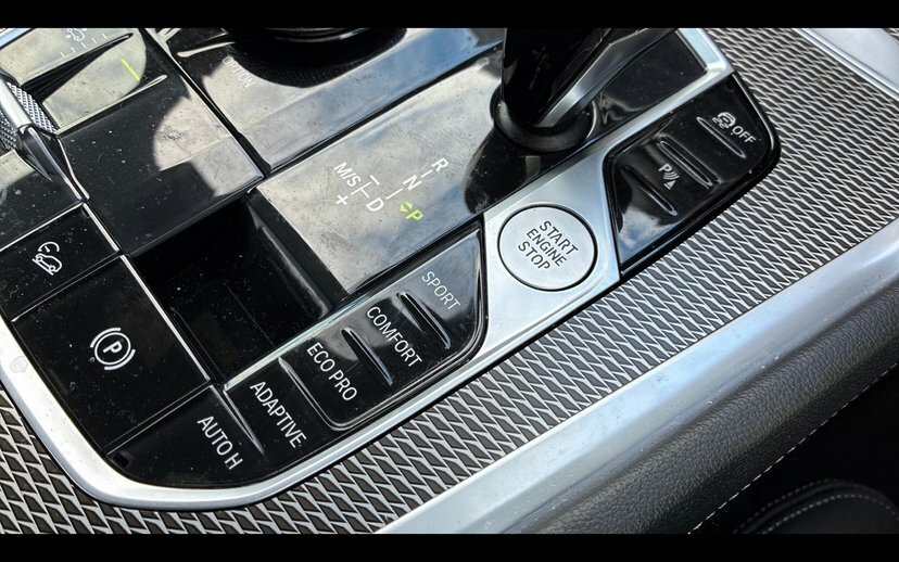 BMW X6 Xdrive40d M Sport White #19