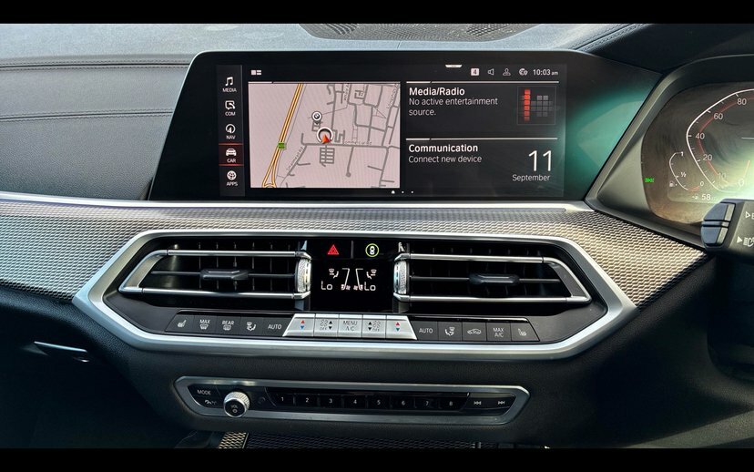 BMW X6 Xdrive40d M Sport White #8