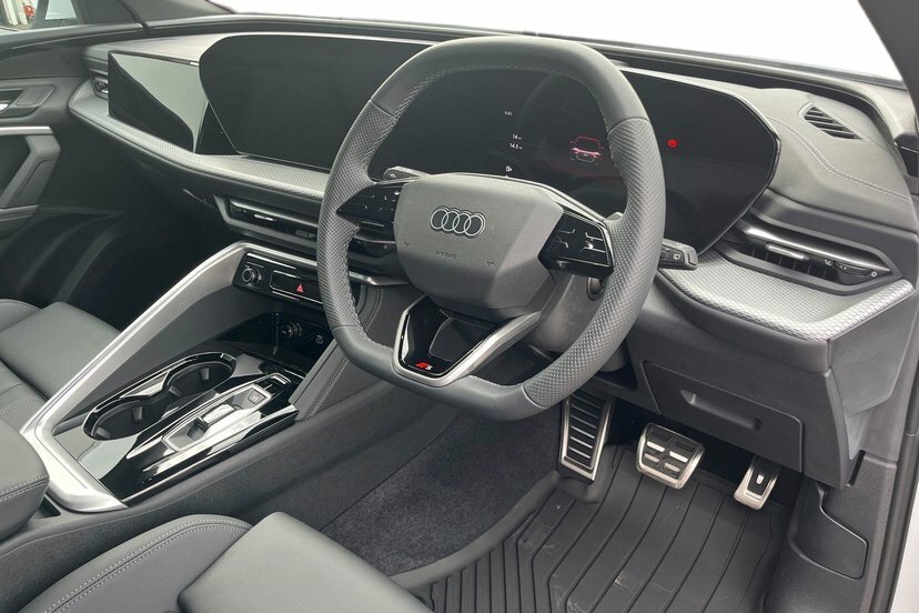Audi Q5 2.0 Tdi S Line Sportback S Tronic Quatt White #6
