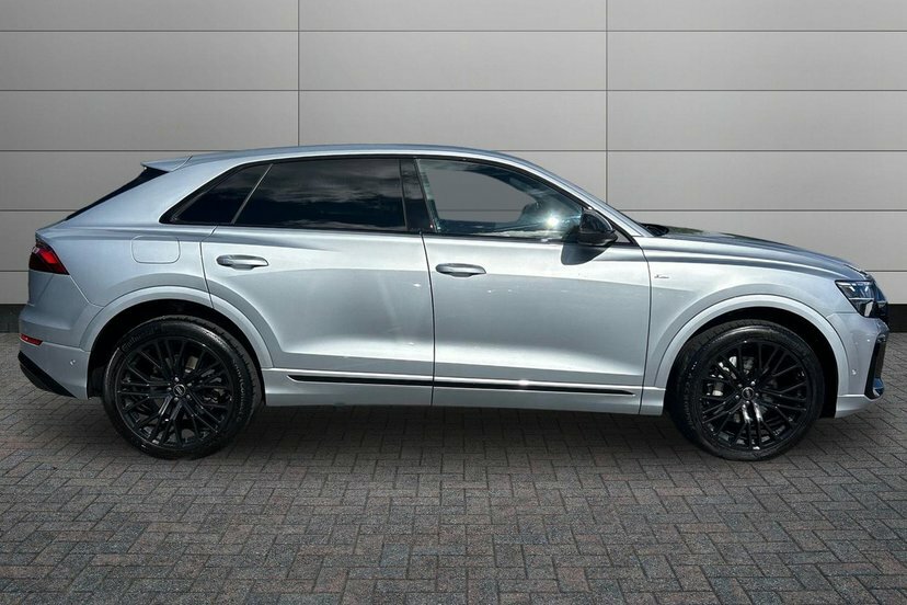 Audi Q8 3.0 Tdi V6 50 Black Edition Suv Tiptron Silver #4