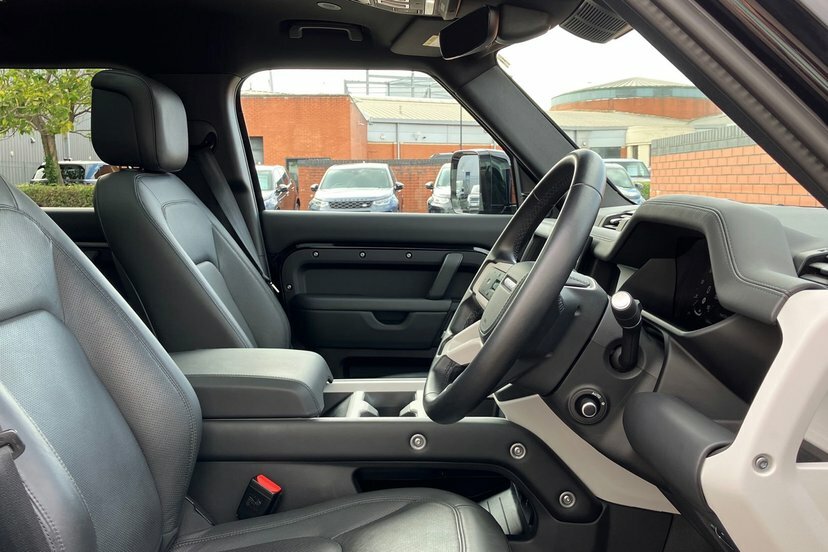 Land Rover Defender 110 D300 Mhev X-dynamic Hse Black #36