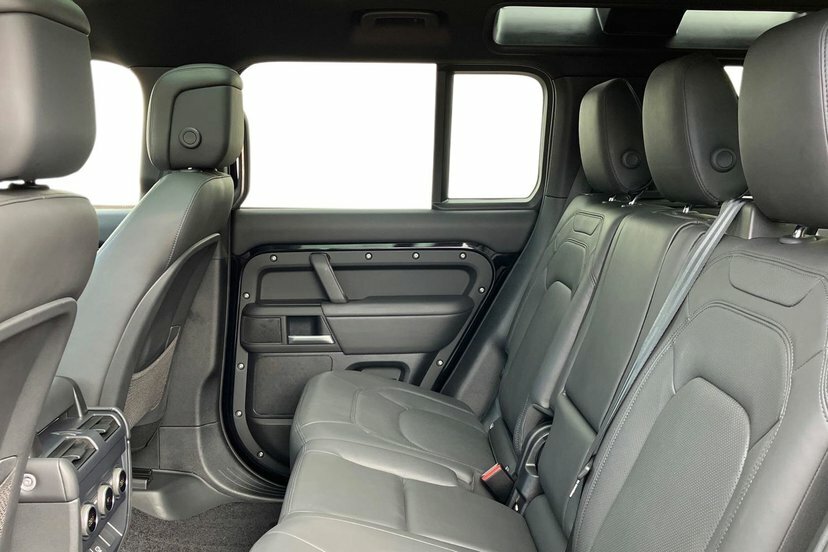 Land Rover Defender 110 D300 Mhev X-dynamic Hse Black #4