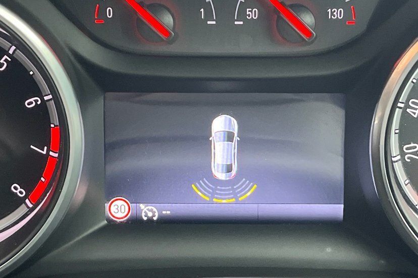 Vauxhall Insignia 1.5 Sri Nav 163 Bhp Grey #30