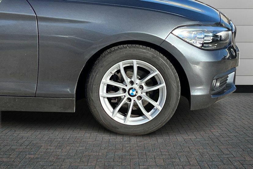 BMW 1 Series 1.5 118I Se #5