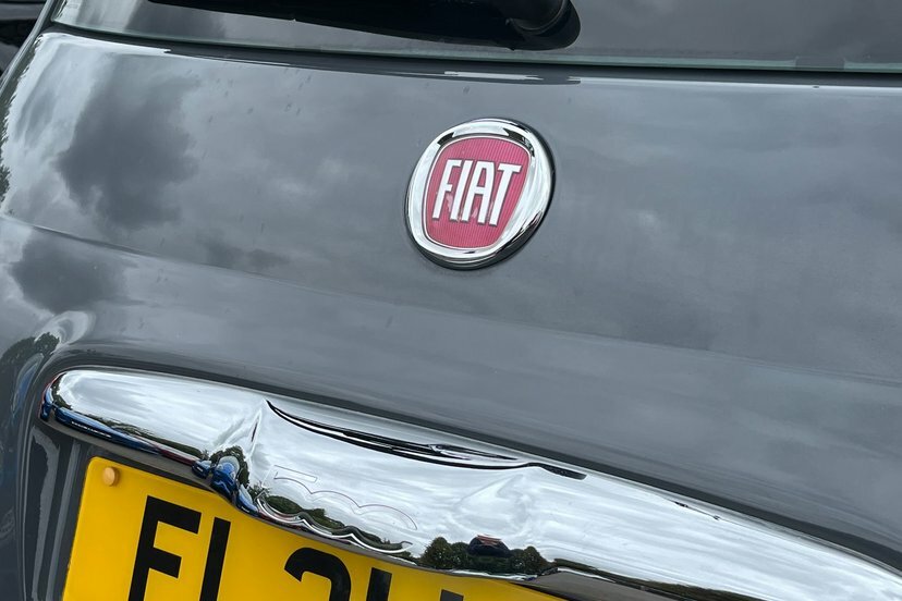 Fiat 500 Sport Black #21