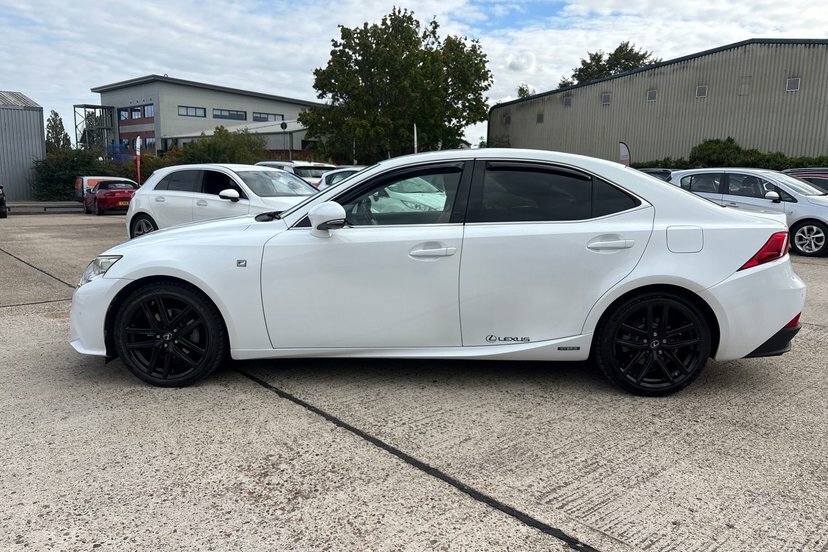 Lexus IS Saloon 2.5 Luxury E-cvt Euro 5 Ss 201363 Silver #17