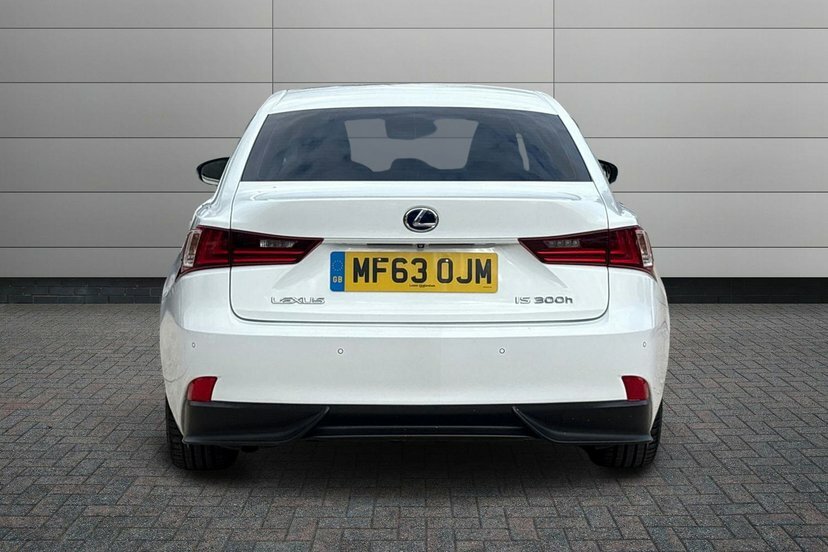 Lexus IS Saloon 2.5 Luxury E-cvt Euro 5 Ss 201363 Silver #12